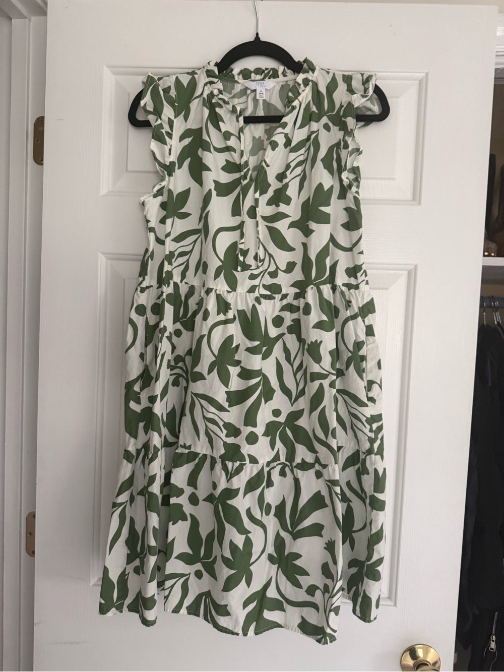 Time and Tru White Dress with Green Leaf Print
